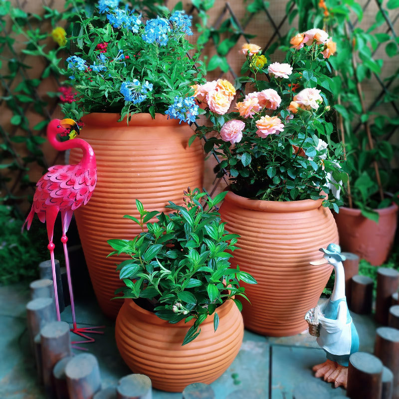 Extra-Large Red Terracotta Planters Breathable Flower Pots Large-Diameter Ceramic Jars for Outdoor Balconies Villas Made Pottery